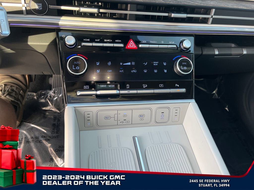 Used 2025 Hyundai Santa Fe Calligraphy image 21