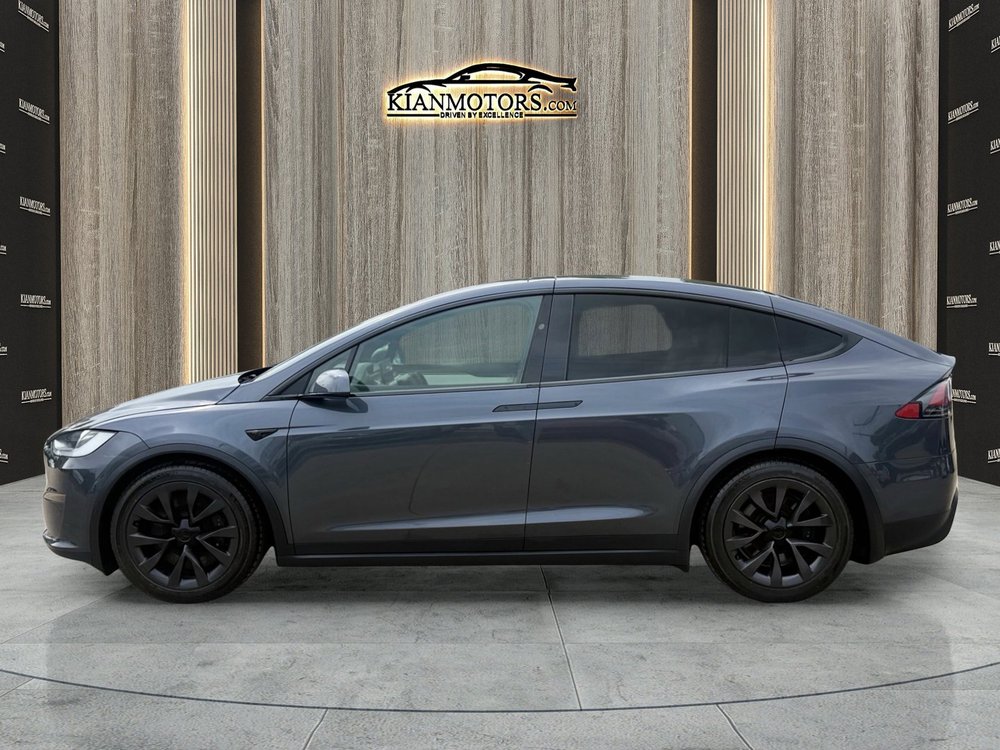 Used 2022 Tesla Model X Plaid AWD/4WD image 7