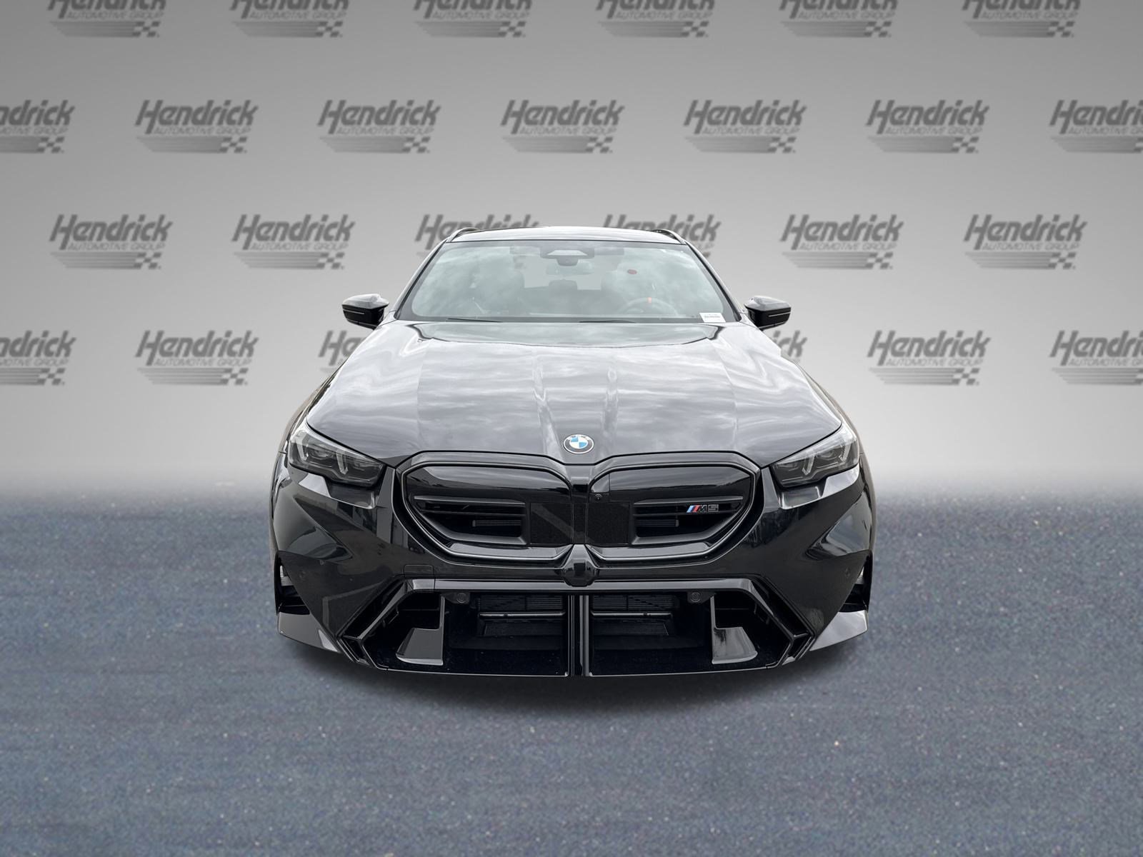 New 2026 BMW M5 Touring image 3