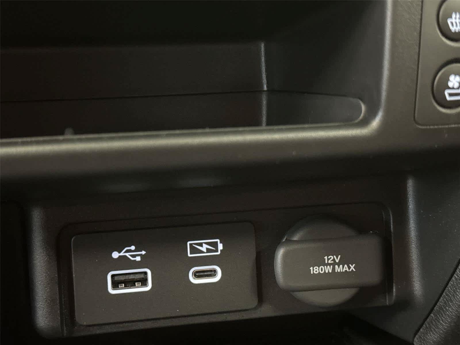 Used 2026 Honda Ridgeline Black Edition image 29