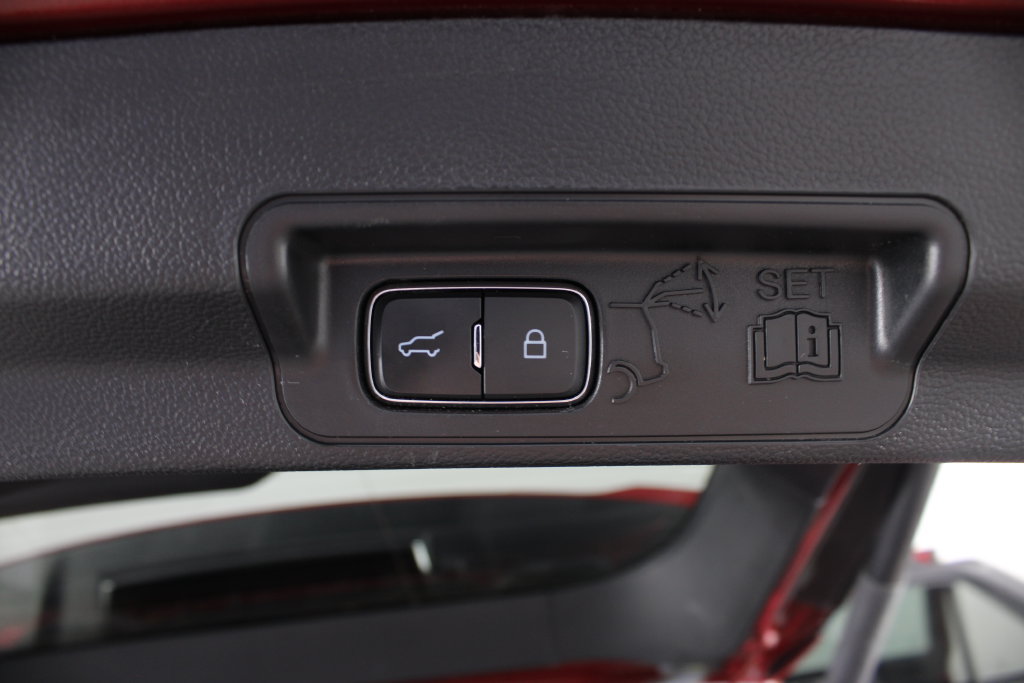 Used 2022 Ford Explorer XLT RWD image 20