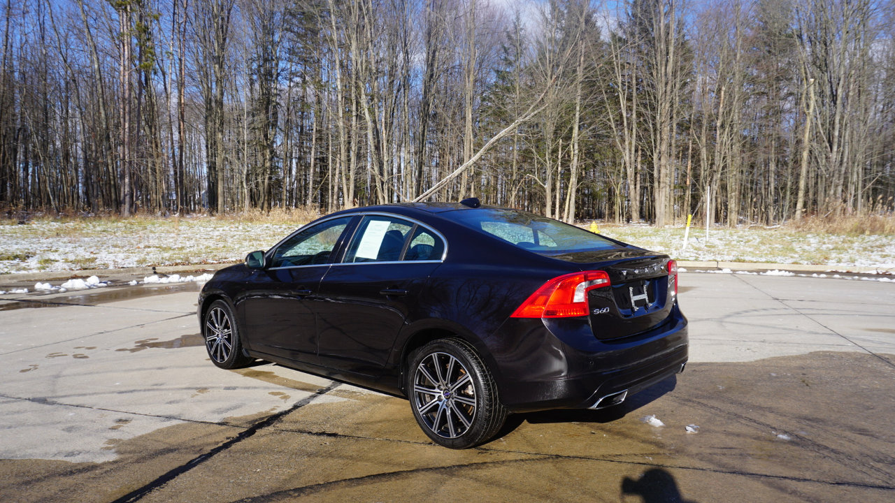 Used 2014 Volvo S60 T5 image 4