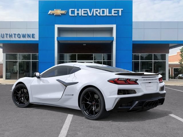New 2027 Chevrolet Corvette Grand Sport RWD image 3