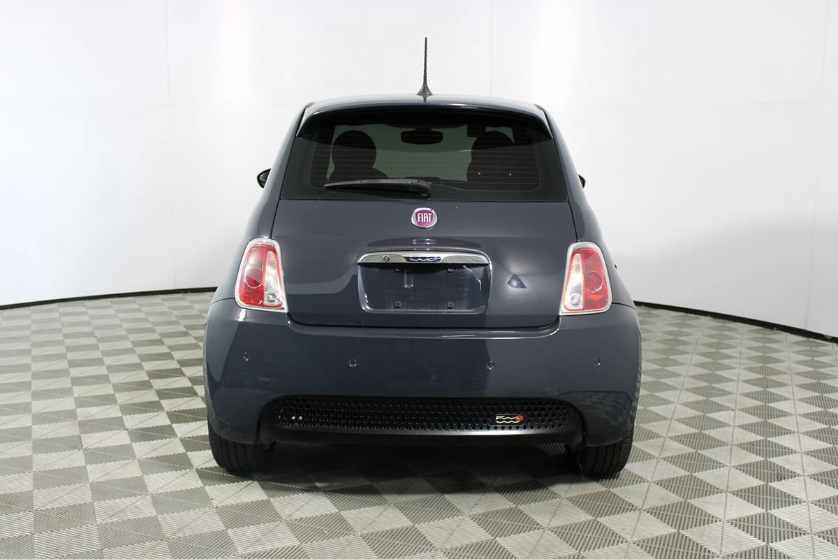 Used 2018 FIAT 500 e FWD image 5