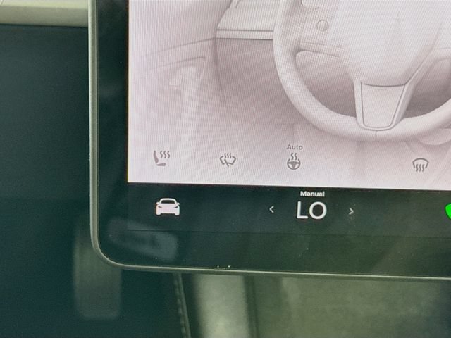 Used 2023 Tesla Model 3 Standard Range RWD image 19