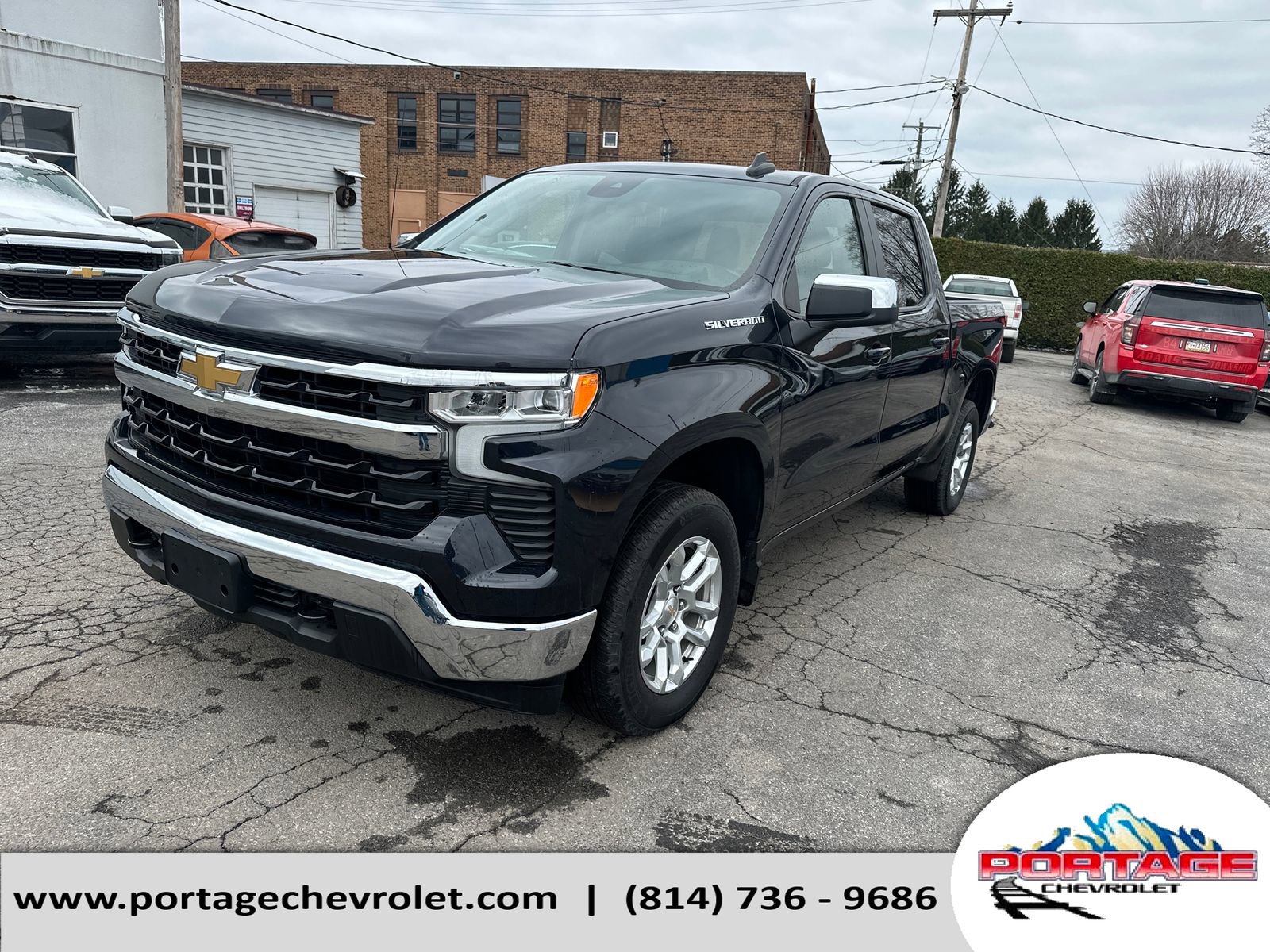Used 2023 Chevrolet Silverado 1500 LT image 1