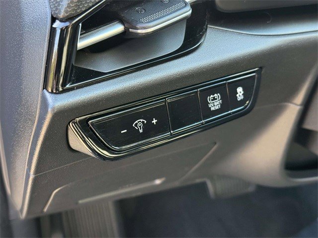 Used 2023 Kia Niro LX image 21