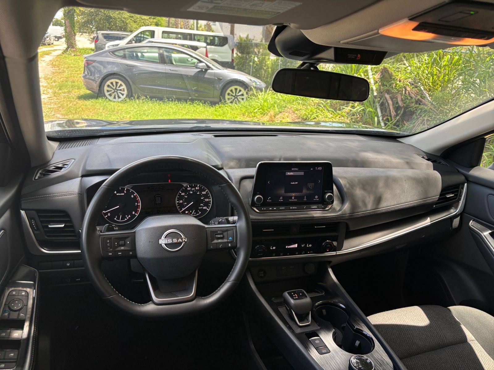 Used 2025 Nissan Rogue SV AWD/4WD image 33