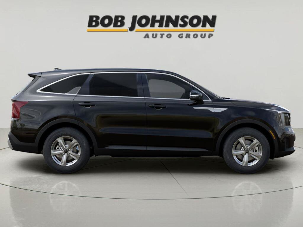 New 2026 Kia Sorento LX FWD image 2