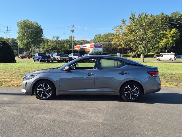 Used 2024 Nissan Sentra SV FWD image 10
