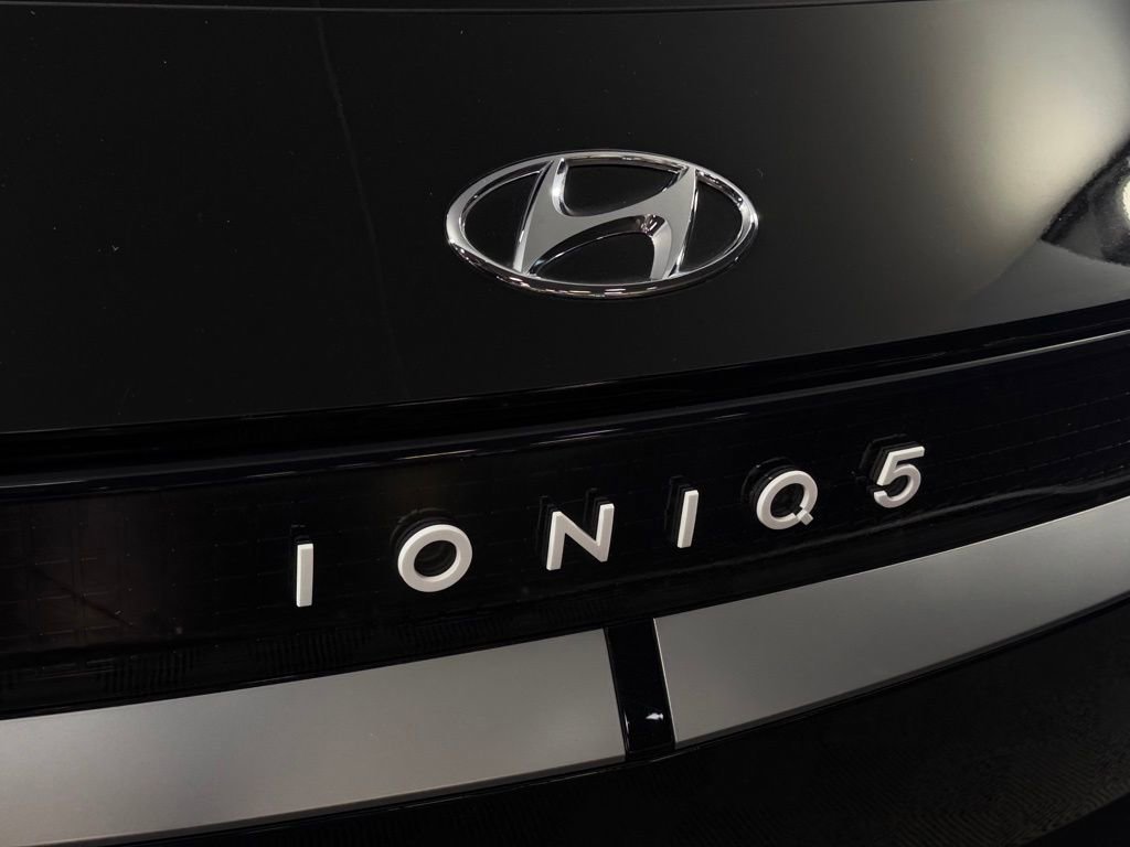 Used 2024 Hyundai Ioniq 5 SEL RWD image 13