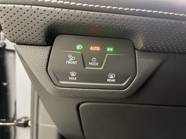 New 2025 Volkswagen Atlas SEL Premium R-Line image 15