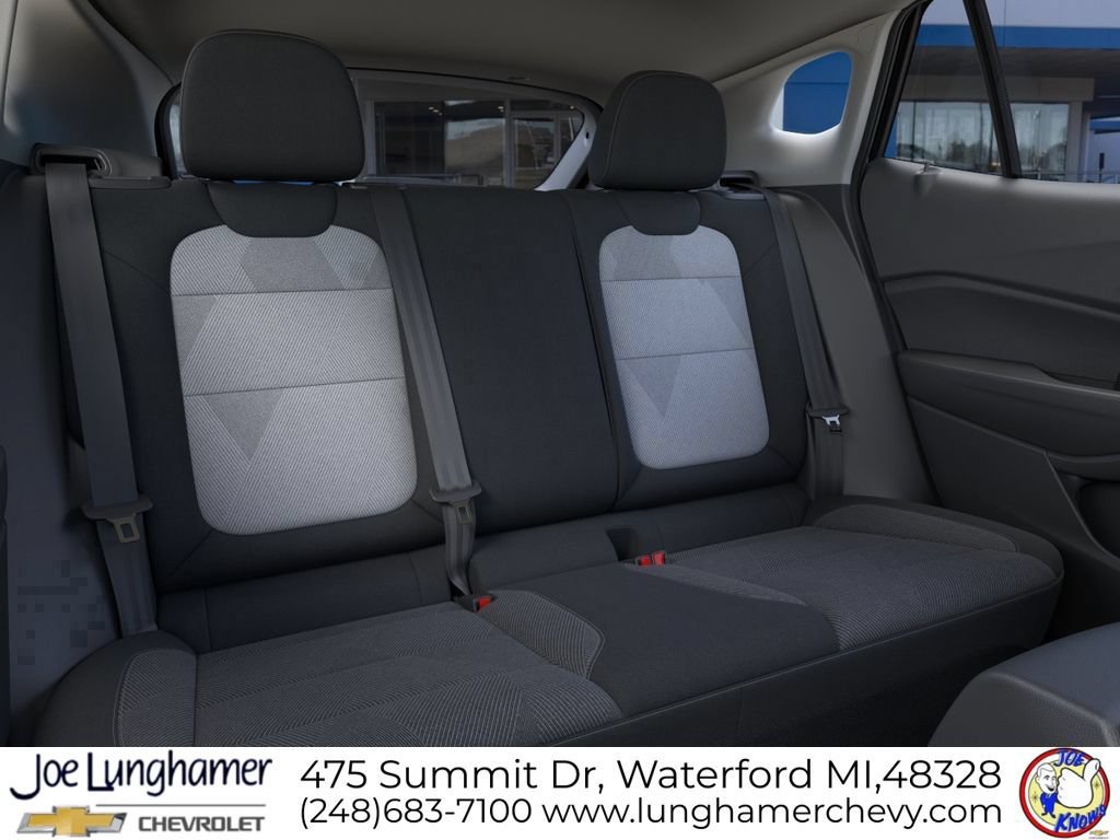 New 2026 Chevrolet Trax LS w/ LS Convenience Package FWD image 17