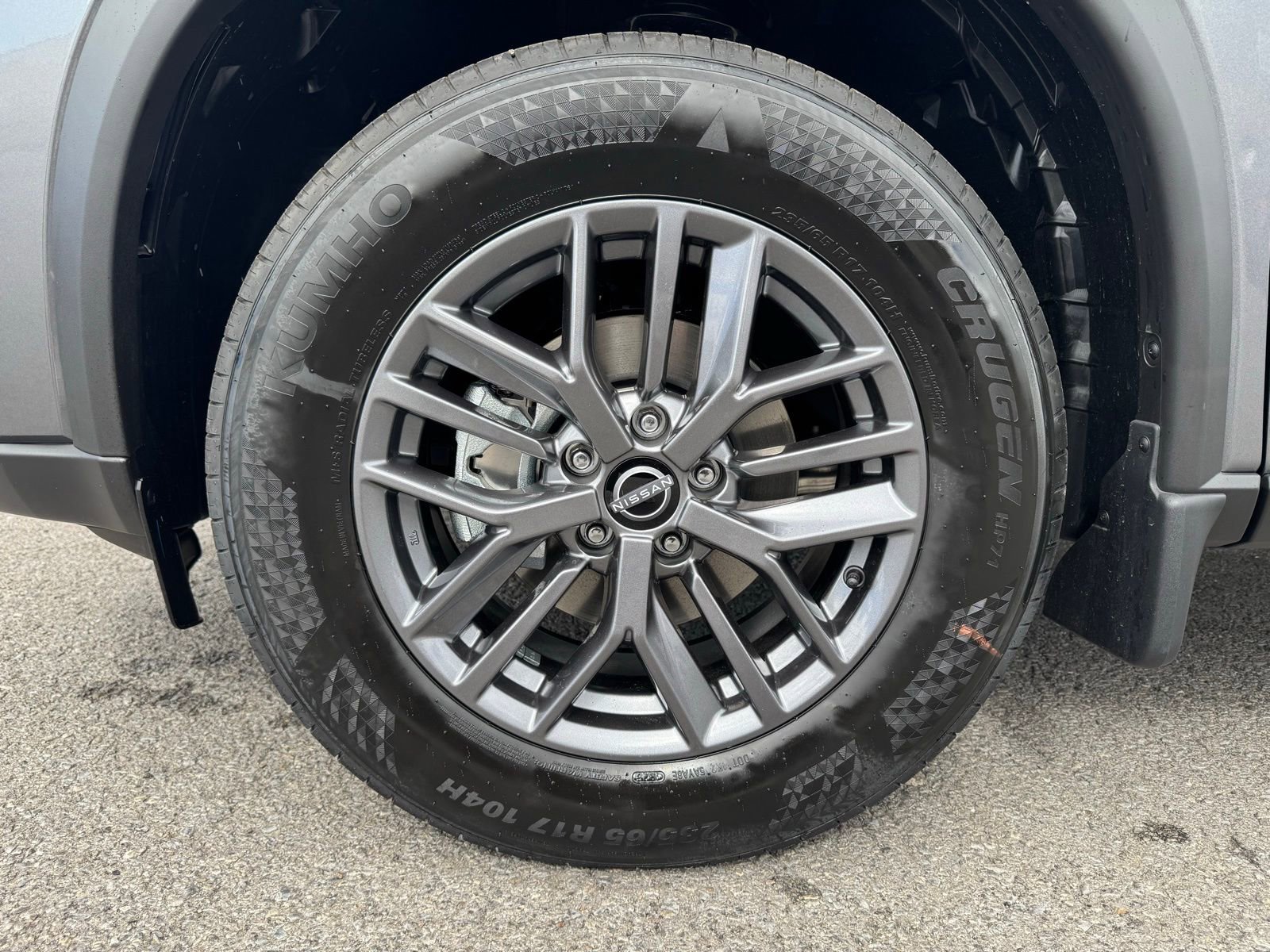 New 2026 Nissan Rogue S image 31