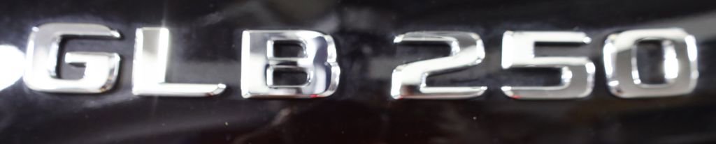 Certified 2025 Mercedes-Benz GLB 250 4MATIC image 69