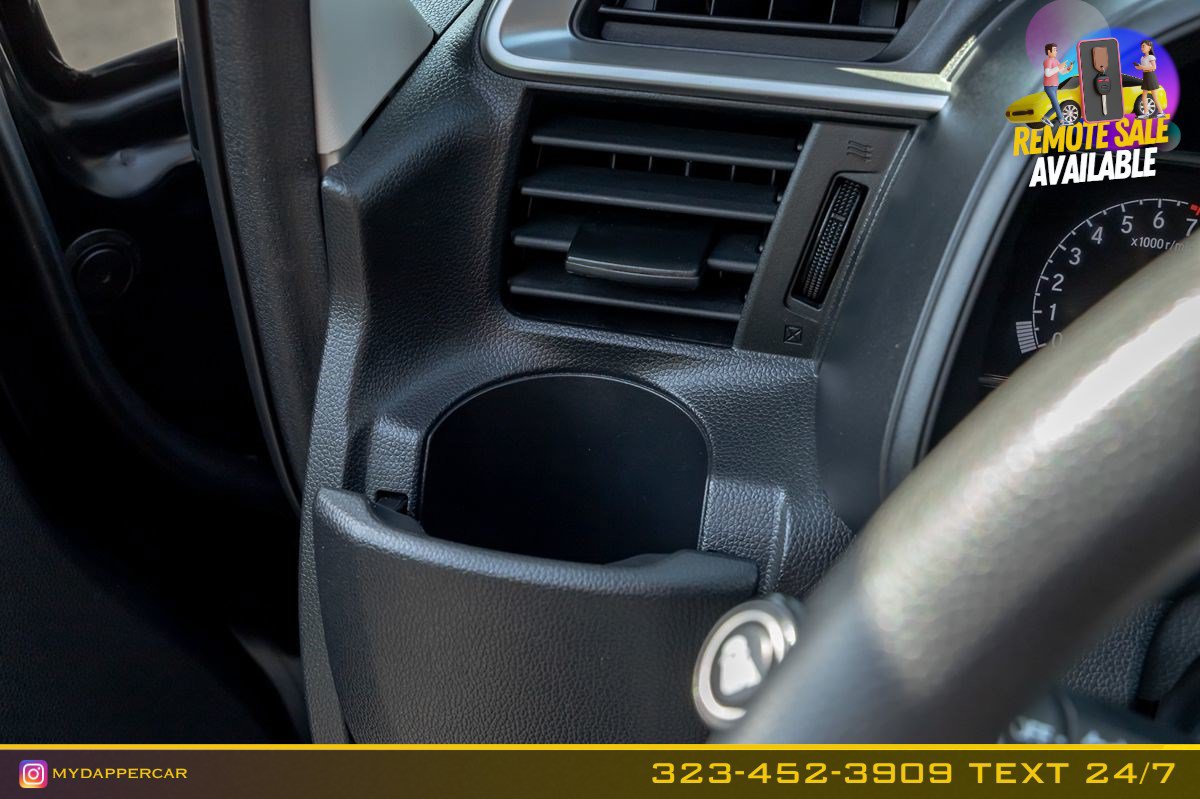 Used 2020 Honda Fit EX image 26