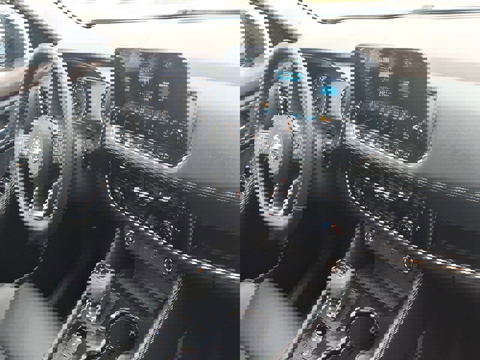 Certified 2022 Nissan Rogue SL w/ SL Premium Package AWD/4WD image 24