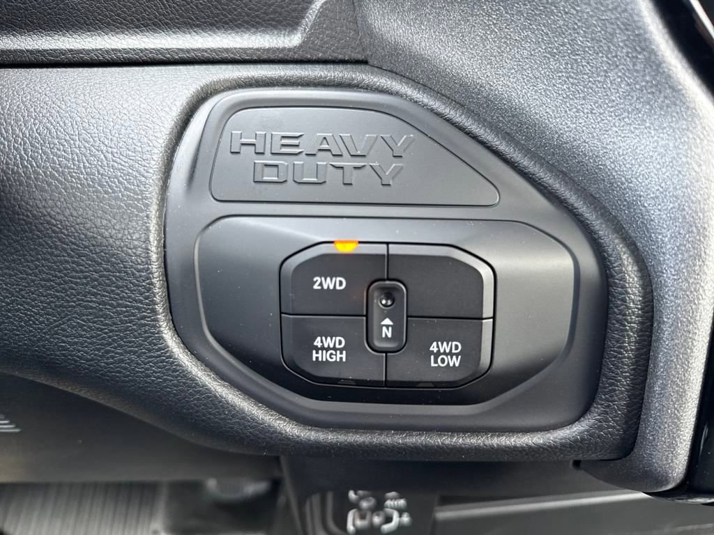 New 2025 RAM 3500 Tradesman image 27