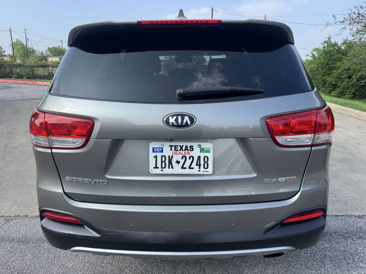 Used 2016 Kia Sorento EX w/ EX Touring Package FWD image 6
