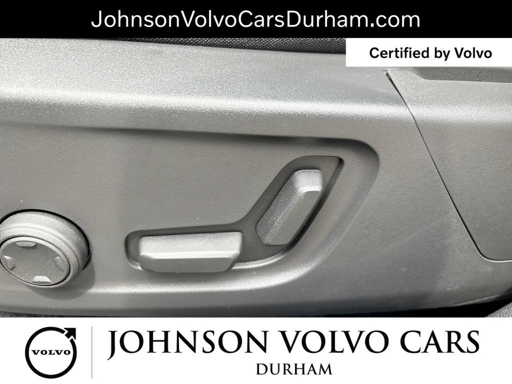 Certified 2024 Volvo XC40 Recharge Ultimate RWD image 15