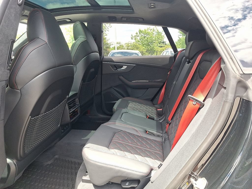 New 2026 Audi SQ8 Prestige AWD/4WD image 5