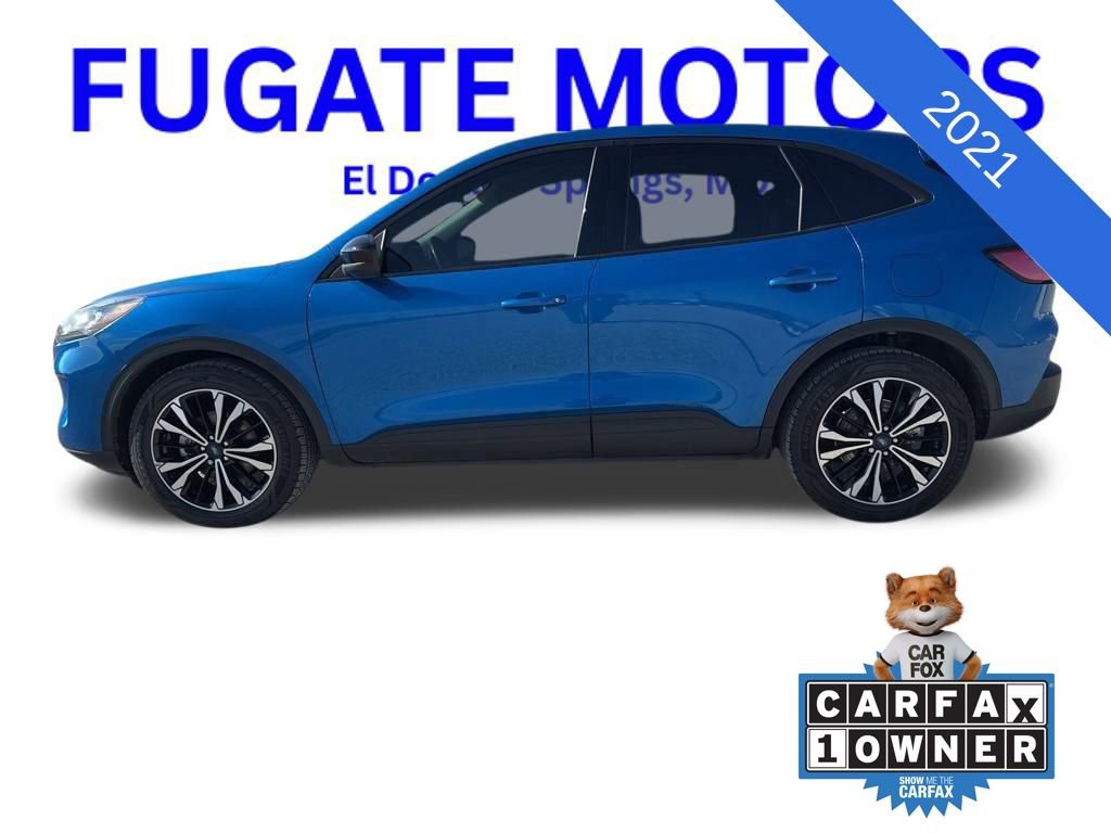 Used 2021 Ford Escape SE w/ SE Sport Appearance Package image 2
