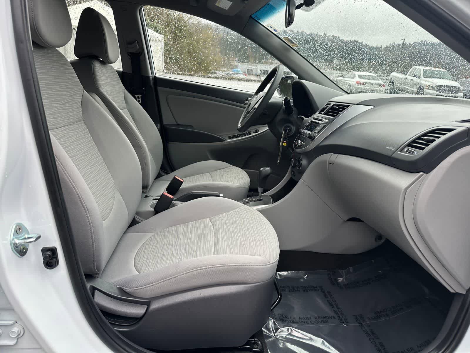 Used 2016 Hyundai Accent SE image 15