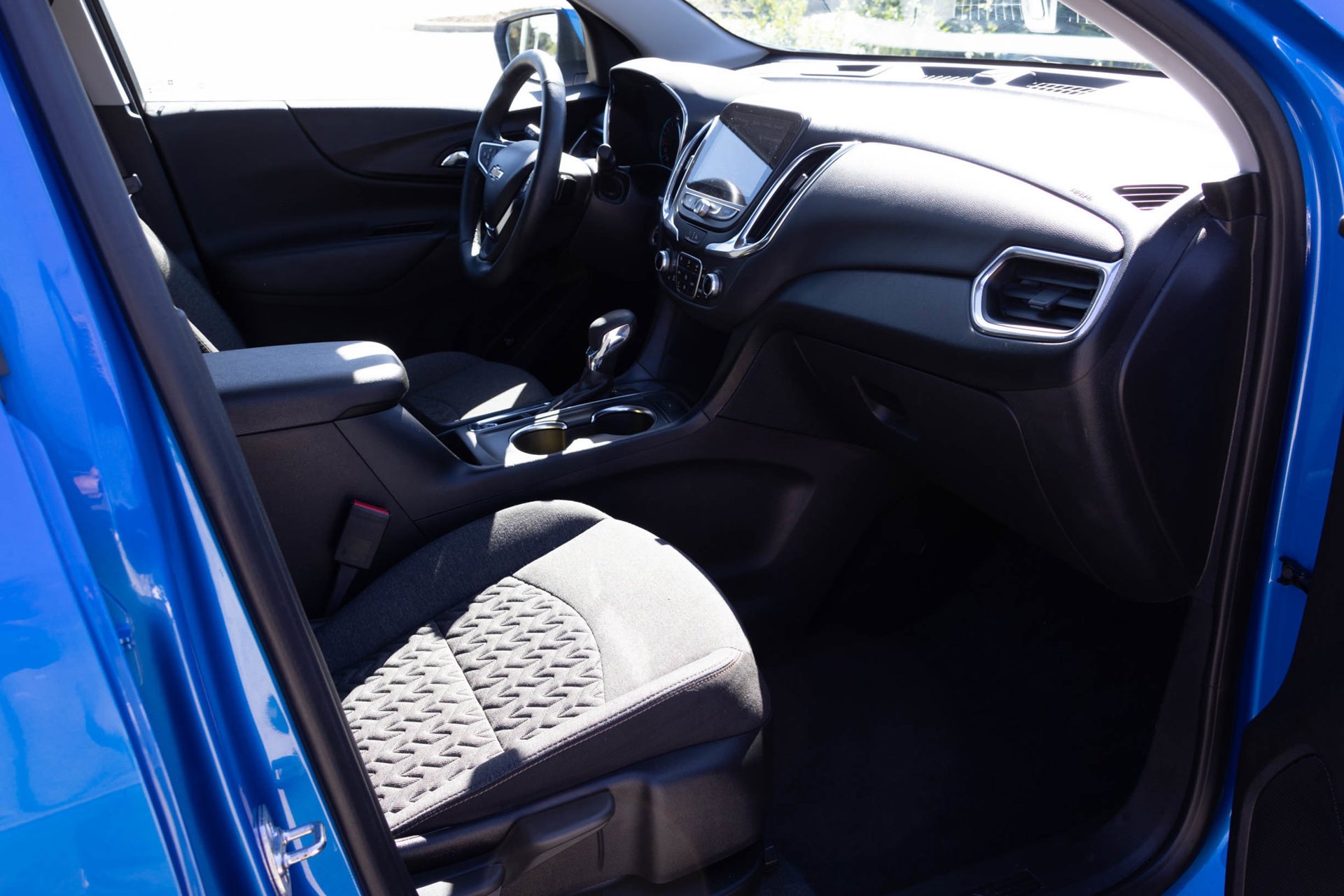 Used 2024 Chevrolet Equinox LT FWD image 42