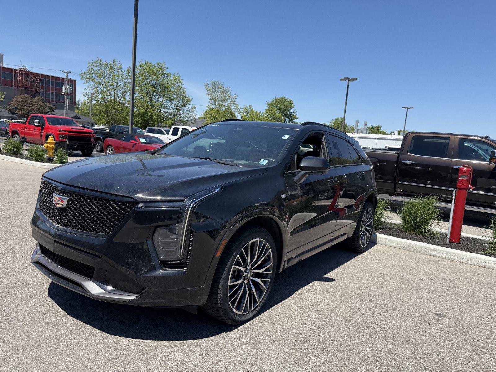 Used 2024 Cadillac XT4 Sport AWD/4WD image 7
