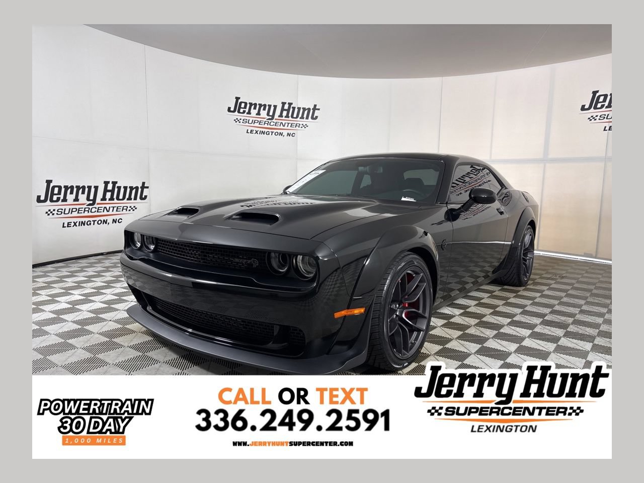 Used 2019 Dodge Challenger SRT Hellcat Redeye RWD image 1