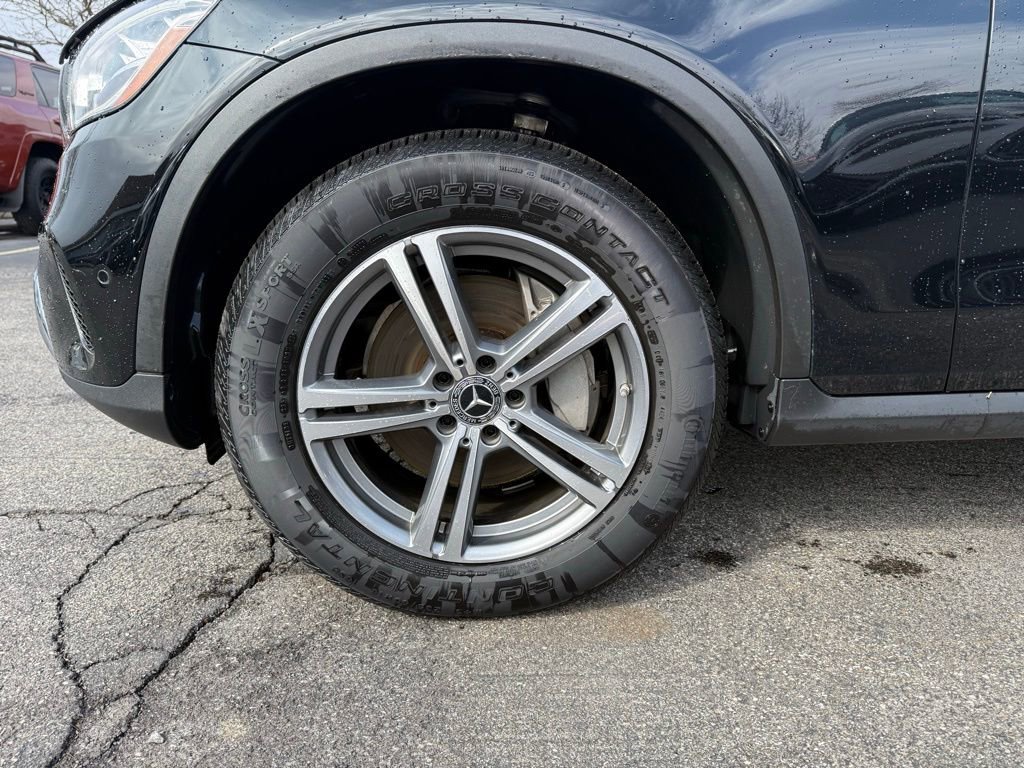 Used 2021 Mercedes-Benz GLC 300 4MATIC image 24