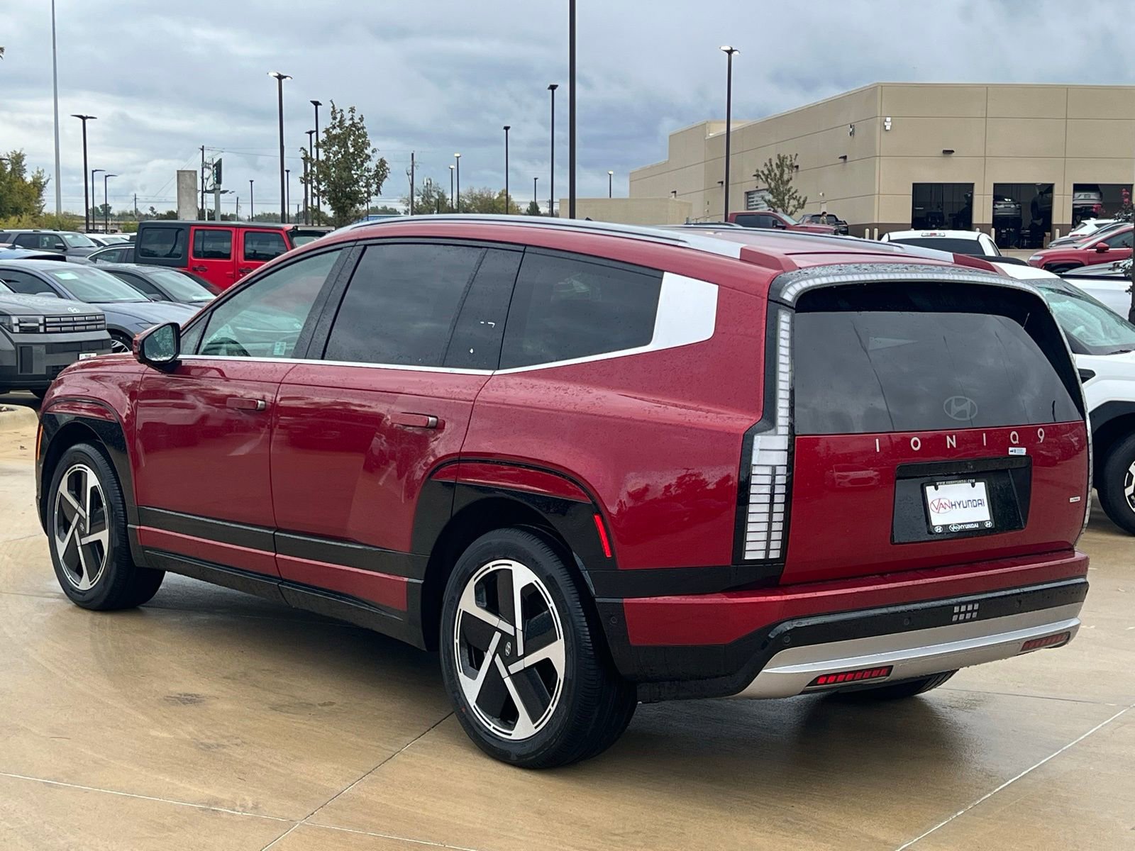 New 2026 Hyundai Ioniq 9 Limited image 9