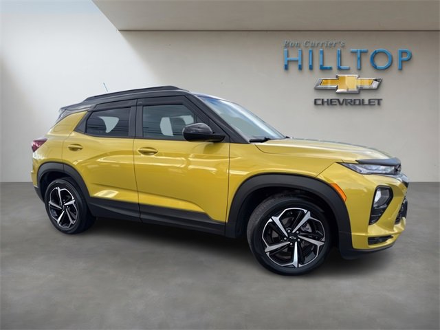 Used 2023 Chevrolet TrailBlazer RS w/ Sun and Liftgate Package image 2