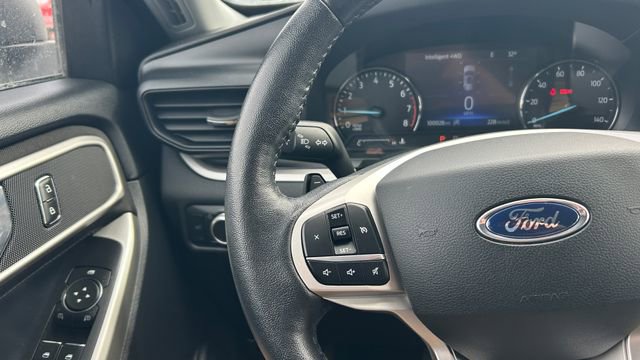 Used 2020 Ford Explorer XLT w/ Comfort Package image 18