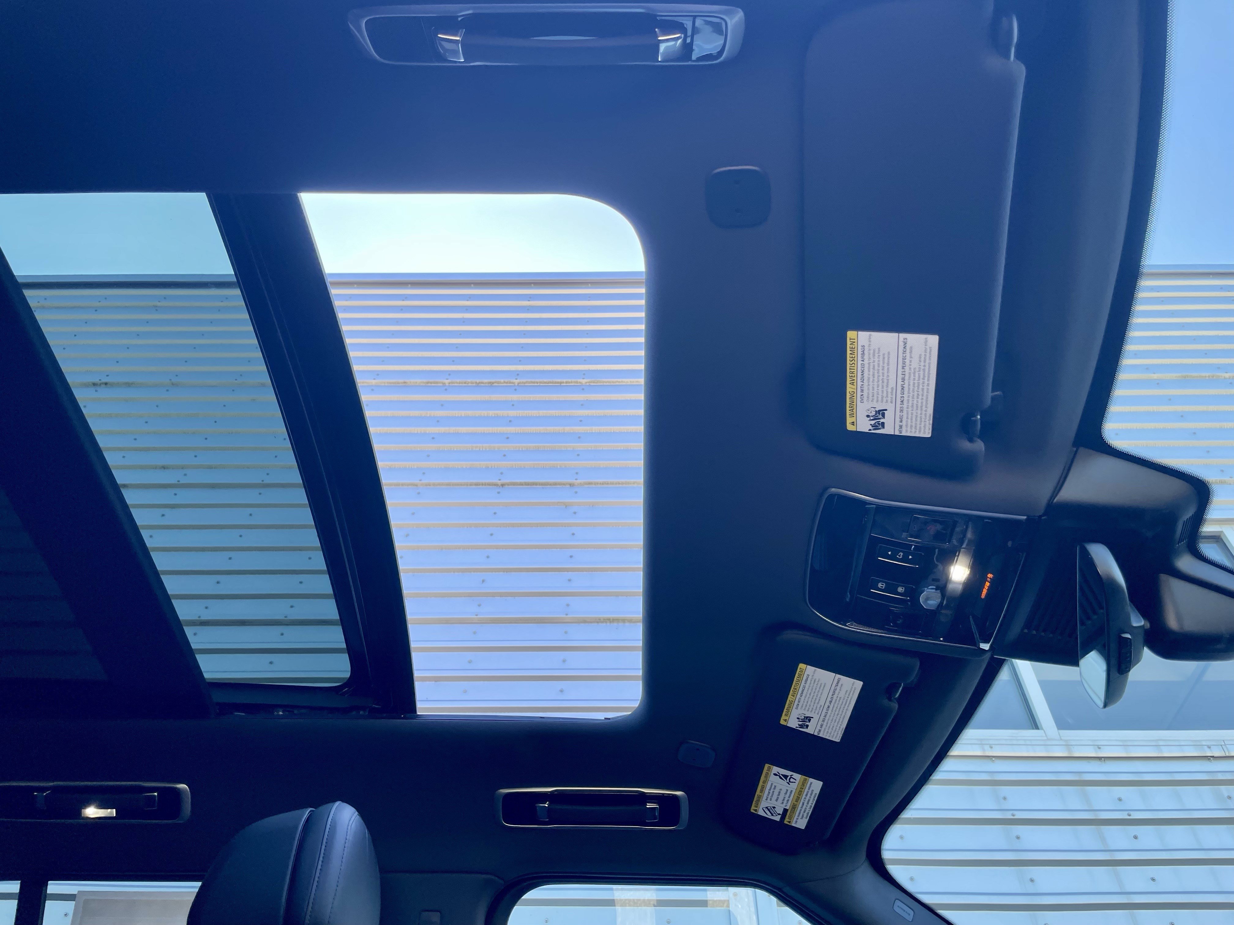 New 2027 Land Rover Range Rover SE AWD/4WD image 17