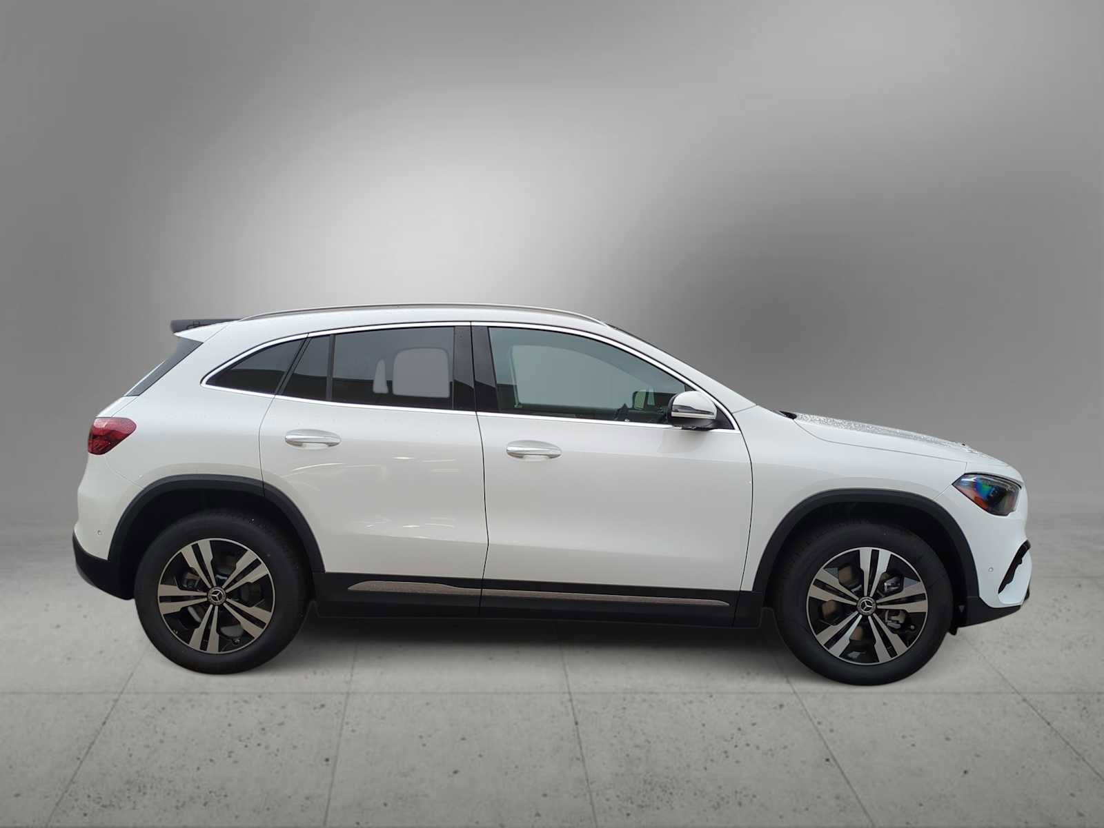 Used 2026 Mercedes-Benz GLA 250 4MATIC image 9