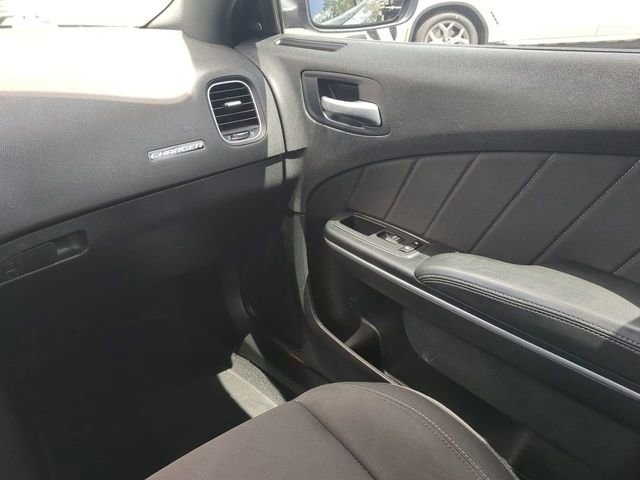 Used 2023 Dodge Charger R/T w/ Navigation & Travel Group image 18