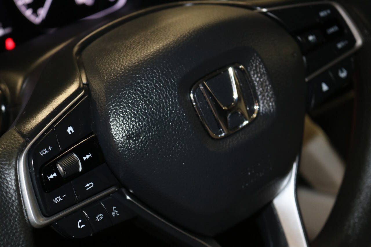 Used 2022 Honda Accord LX image 53