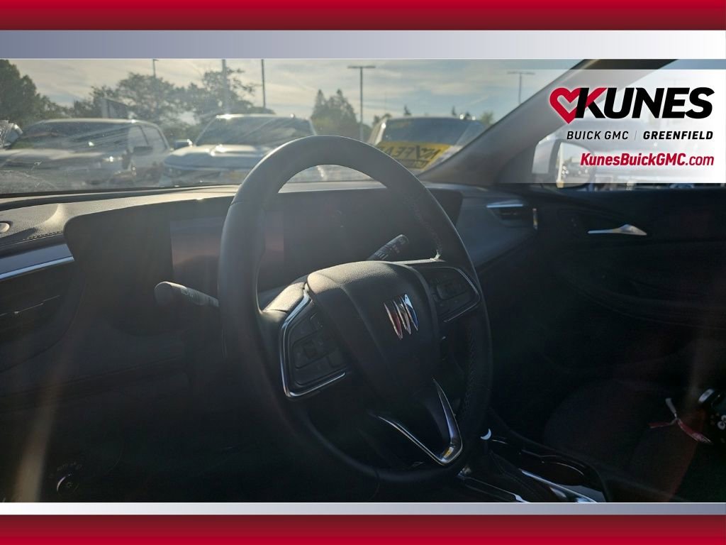 Used 2025 Buick Encore GX Preferred FWD image 15