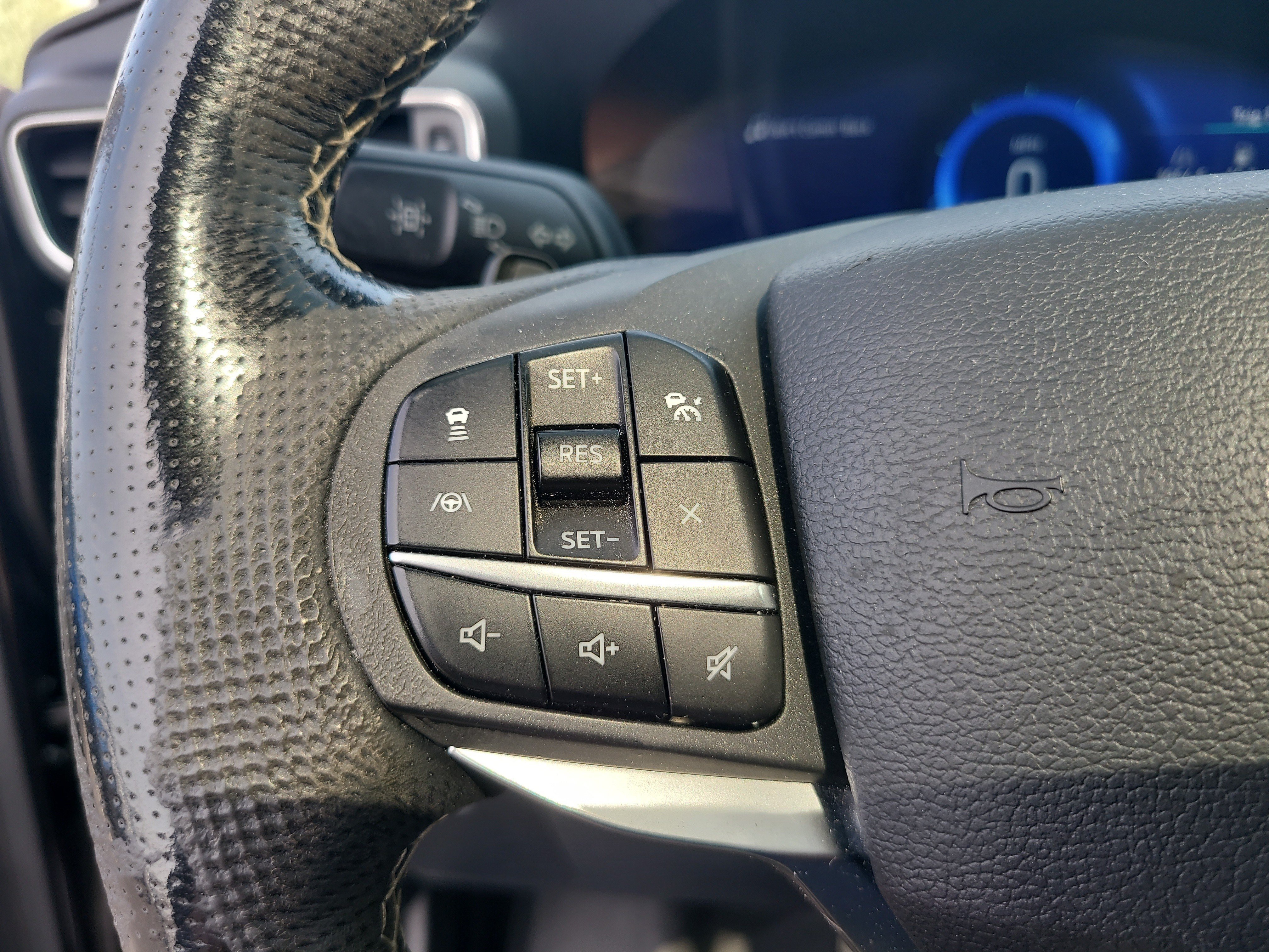 Used 2020 Ford Explorer ST w/ ST Street Pack AWD/4WD image 29