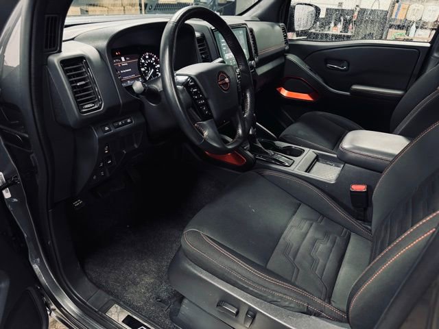 Used 2023 Nissan Frontier PRO-4X w/ Technology Package image 17