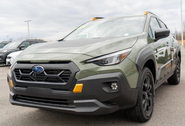 Used 2025 Subaru Crosstrek 2.5i Wilderness image 2