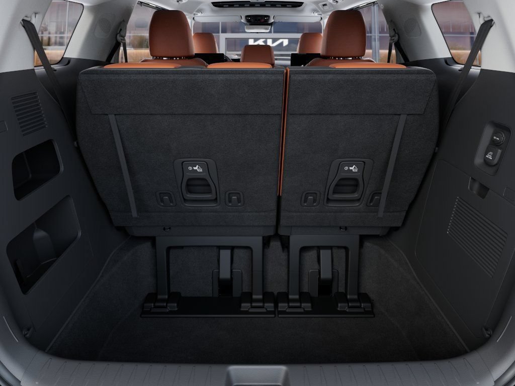 New 2027 Kia Carnival SX Prestige FWD image 19