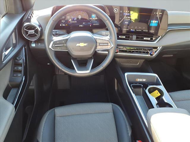 Used 2025 Chevrolet Equinox LT w/ Convenience Package II image 9