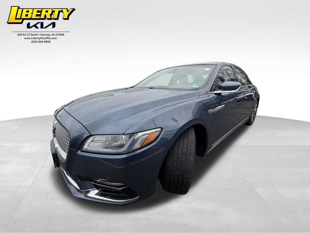 Used 2018 Lincoln Continental Reserve w/ Continental Climate Package image 3