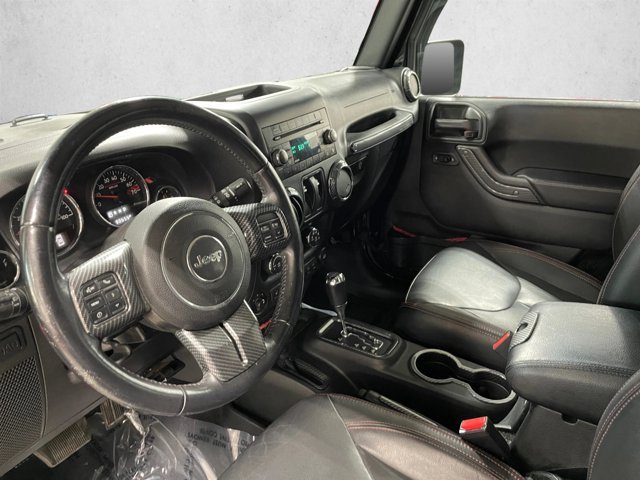 Used 2017 Jeep Wrangler Rubicon AWD/4WD image 10