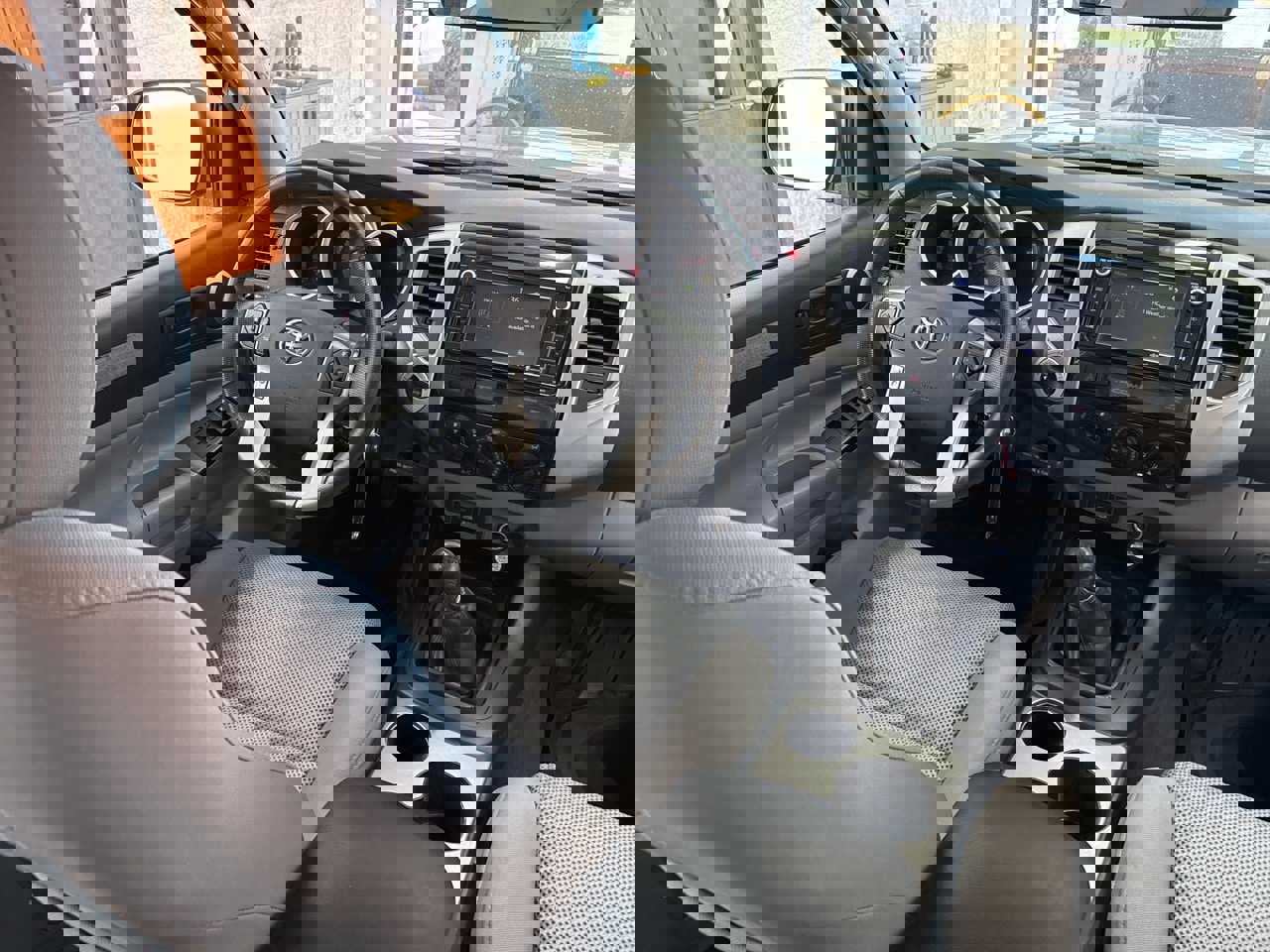 Used 2015 Toyota Tacoma 4x4 Double Cab image 44