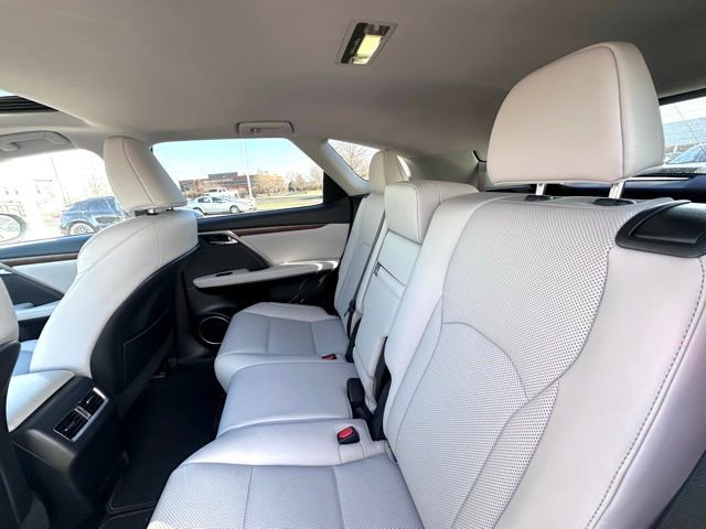 Used 2022 Lexus RX 350L Premium image 14