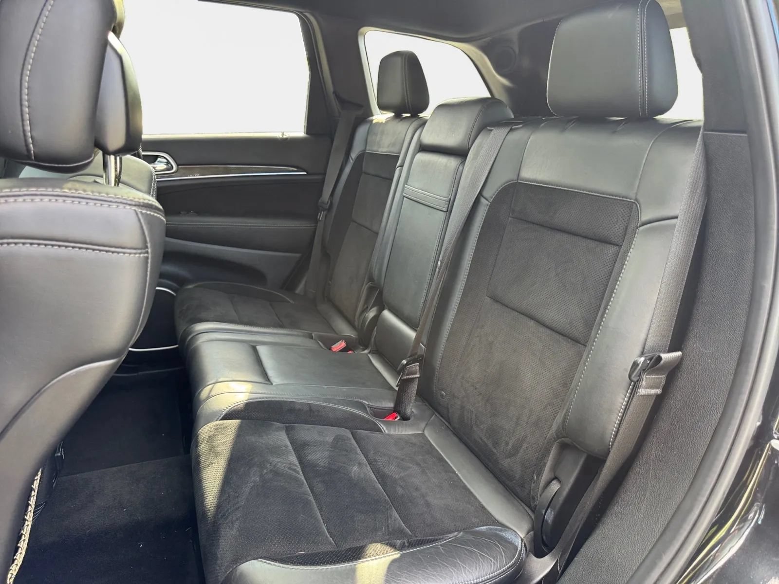 Used 2014 Jeep Grand Cherokee SRT w/ Trailer Tow Group IV AWD/4WD image 11