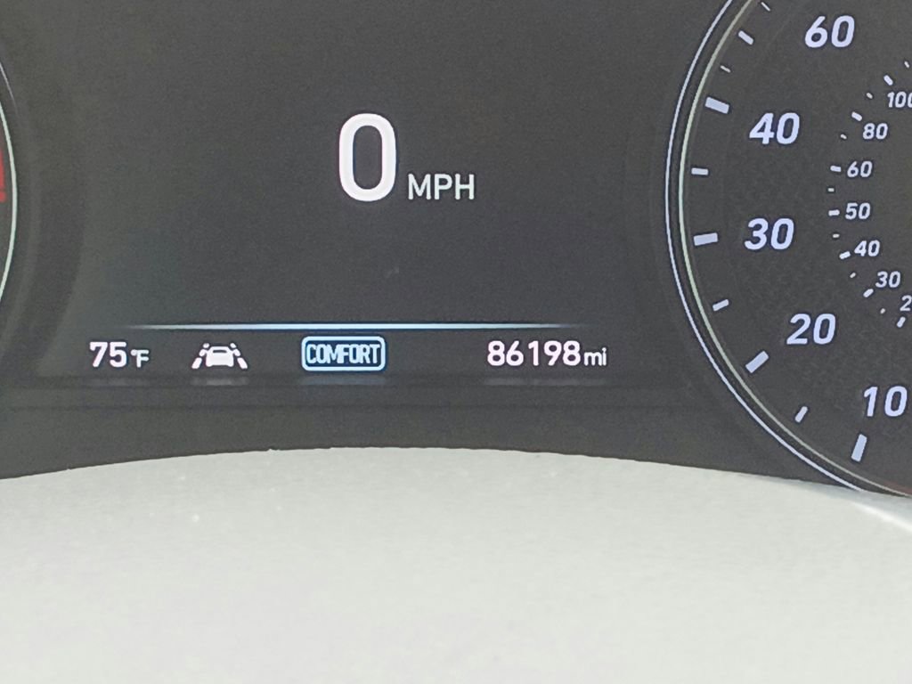Used 2020 Genesis G70 2.0T w/ Elite Package RWD image 25